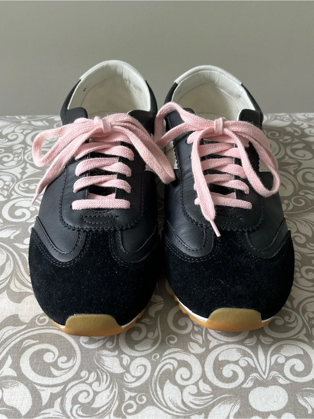 Tory Burch Black Hank Field Sneakers with Custom Pink Laces